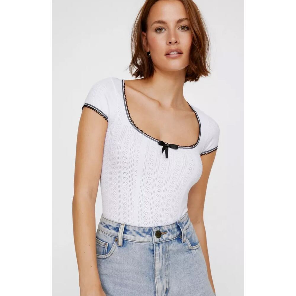 Nasty Gal Pointelle Contrast Bow Bodysuit in White with Black Trim Size S/M NWOT